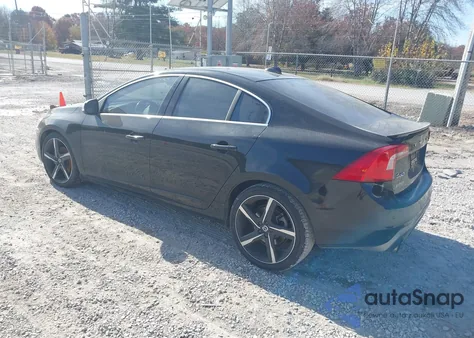 2016 Volvo S60 T5 R-Design Special Edition from USA, damaged, VIN YV126MFP0G2395339